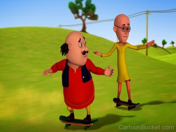 Motu And Patlu Doing Skating