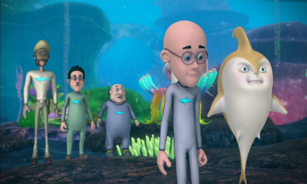 Patlu Looking At Fish In Under Water