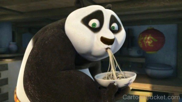 Po Panda Eating Noodles-wh621