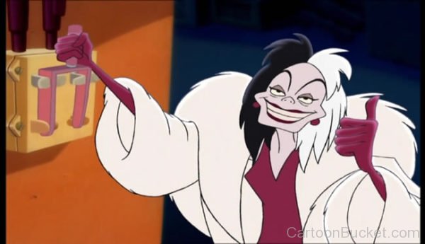 Cruella Holding Something